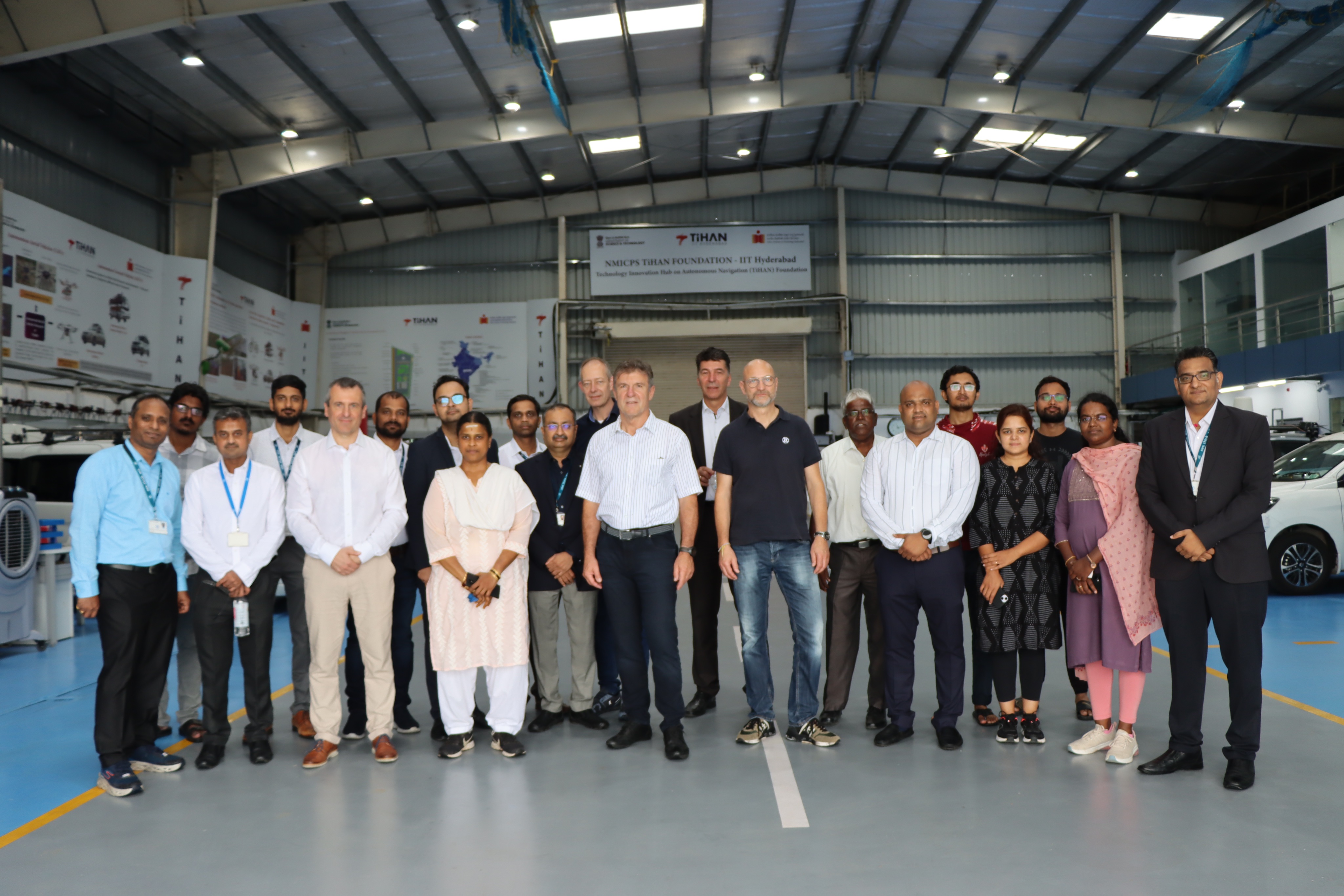 Distinguished Visit 28